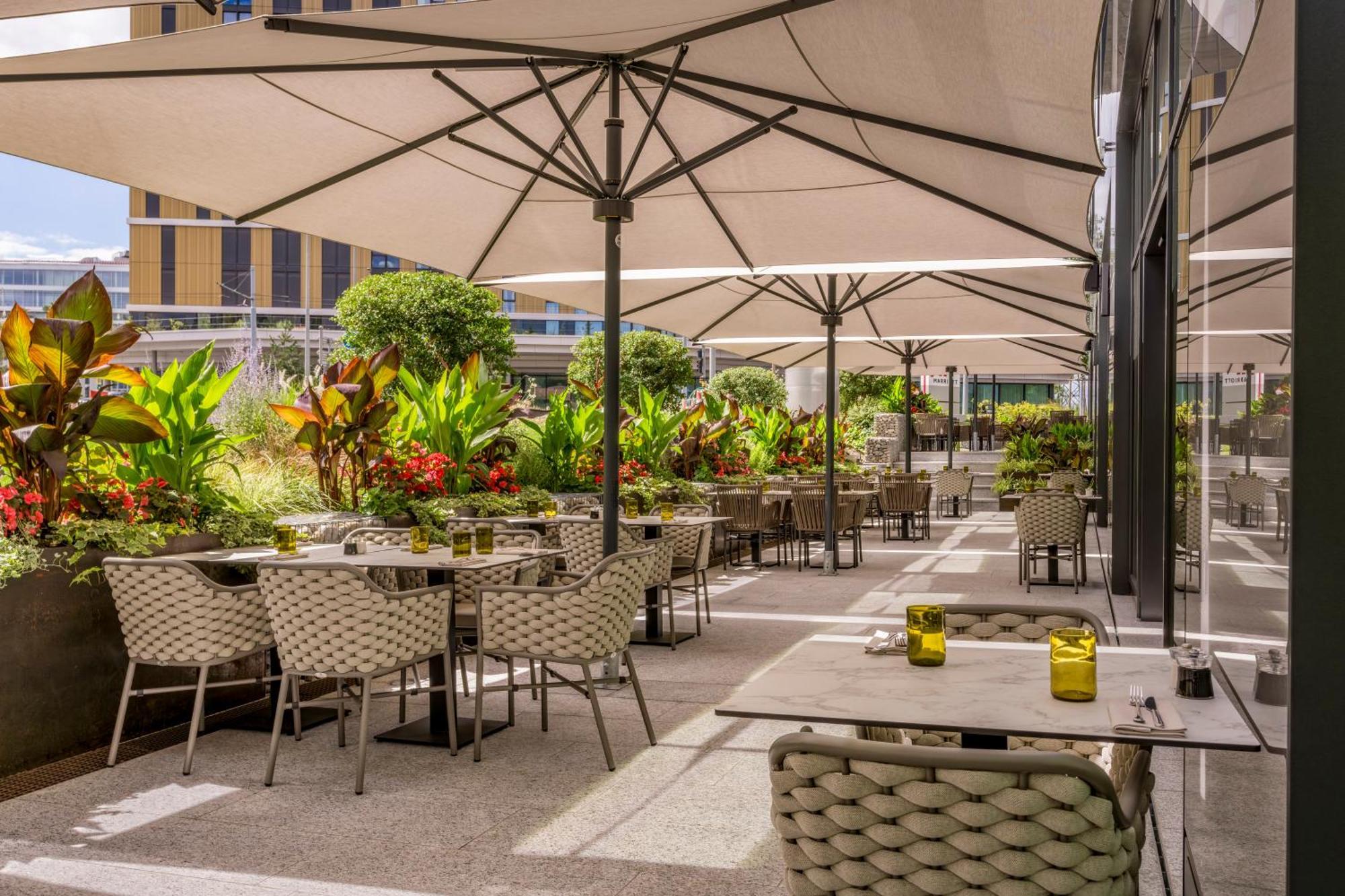 Geneva Marriott Hotel Мерен Экстерьер фото